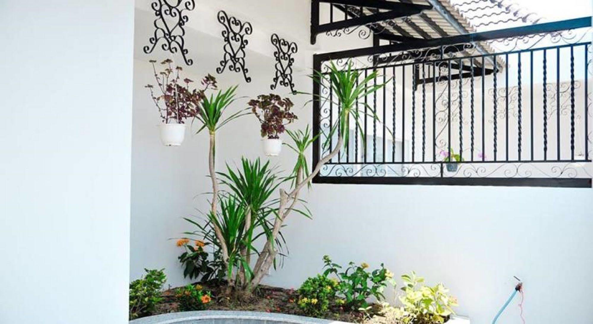 Allure Hotel Thuy Trieu Экстерьер фото
